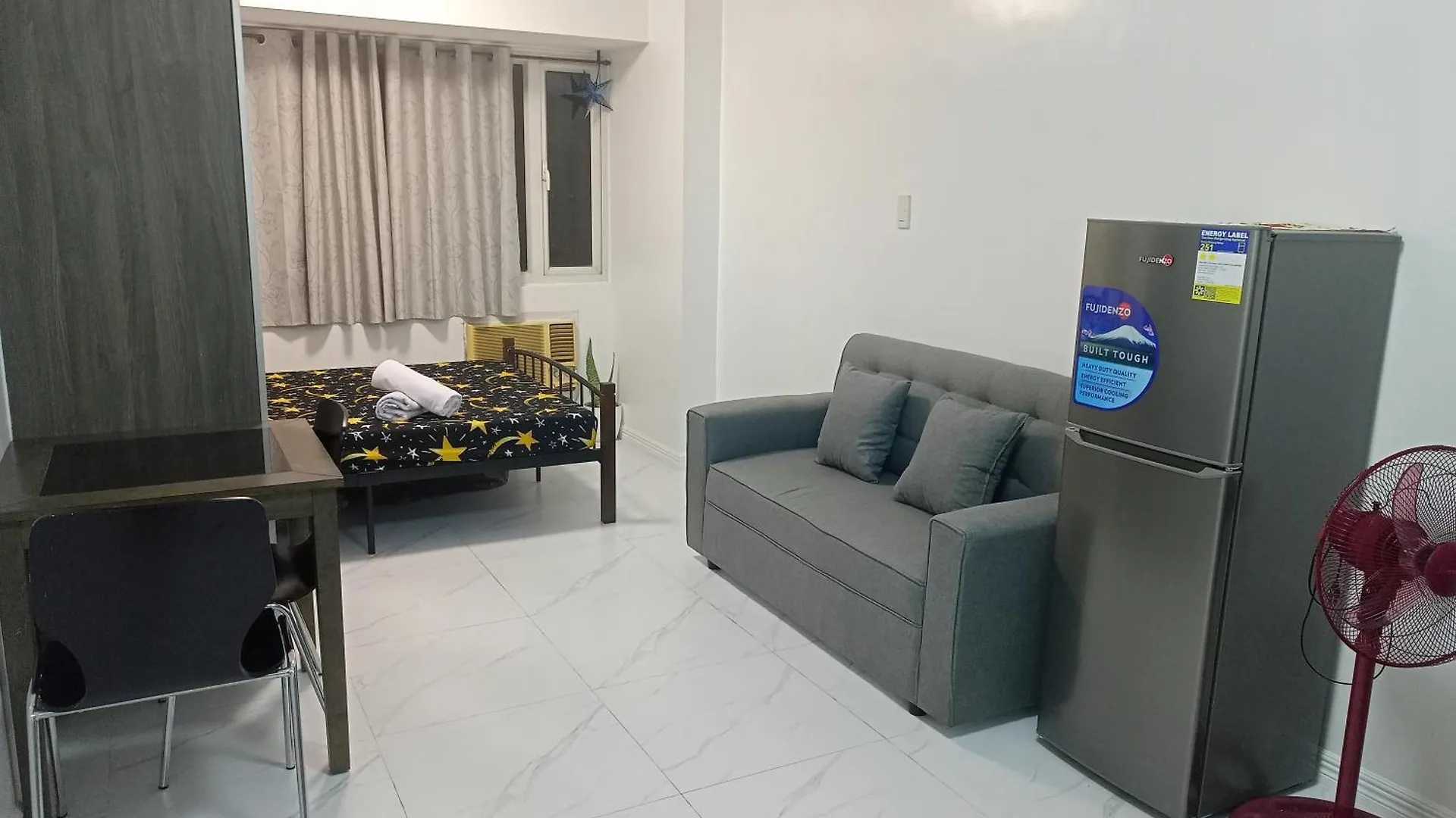 Apartment Condo Near Moa And Naia At Solemare Parksuites Manila